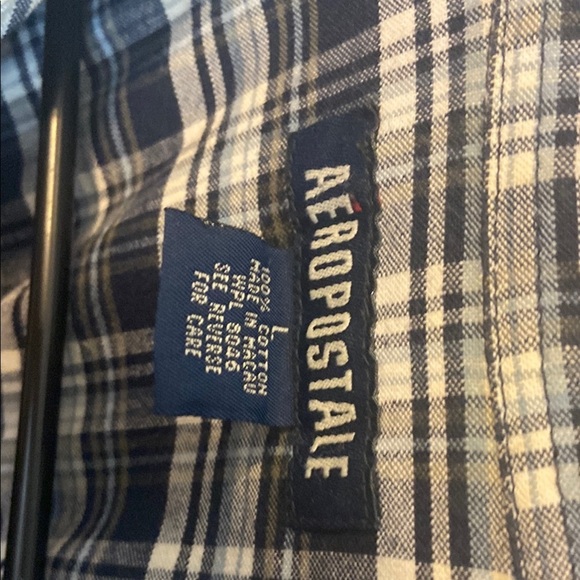 Aeropostale Blue and White Plaid Casual Button Down Shirt and Collar - Picture 3 of 6